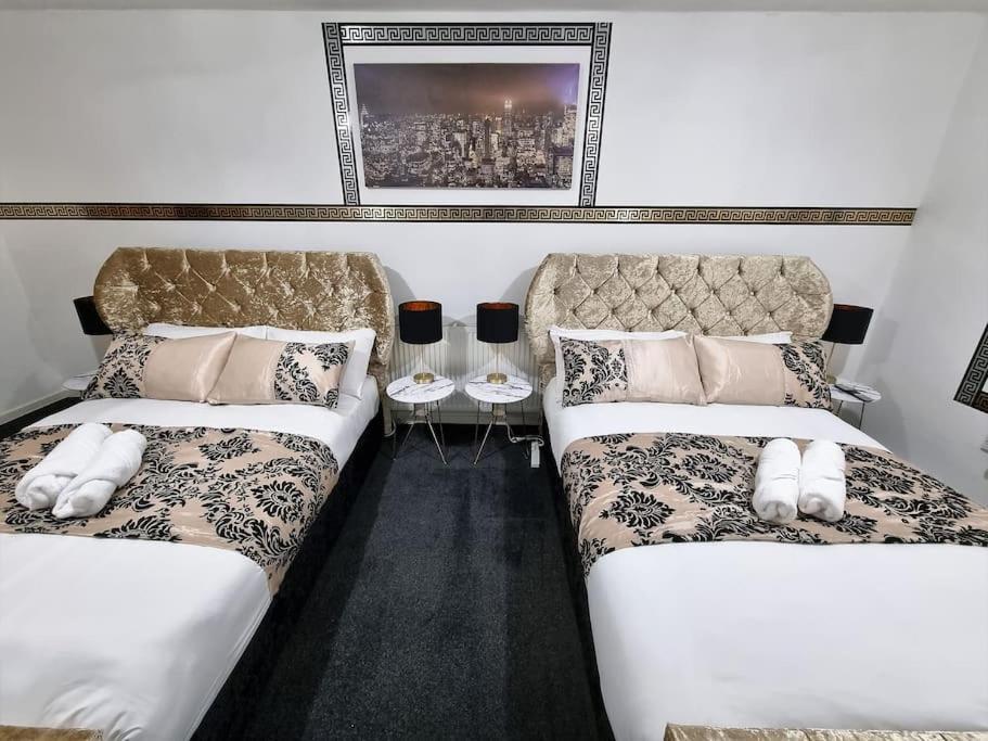 *C.Sani* Setup For Your Most Relaxed & Amazing Stay + Free Parking + Free Fast Wifi * ลีดส์ ภายนอก รูปภาพ